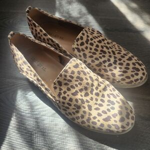 Leopard Print Slip-On Flats - Tan & Black